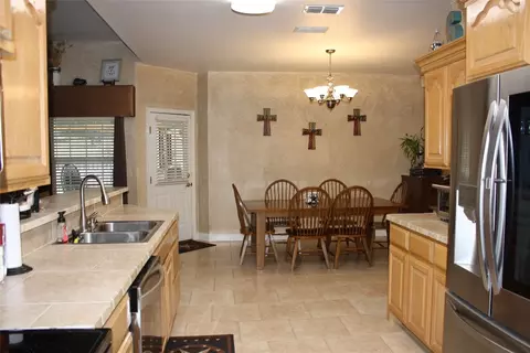 120 Hogan St, Comanche, TX 76442 photo 12