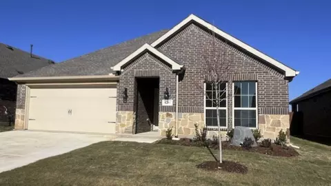 10241 Gray Barrell Dr, Aubrey, TX 76227