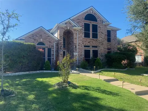 8001 Greenwood Dr, Plano, TX 75025