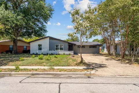 2911 Bryn Mawr Dr, Irving, TX 75062