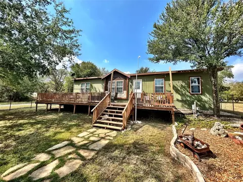 327 County Road 3048a, Corsicana, TX 75109