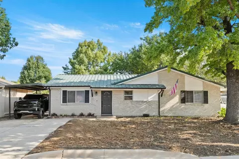 1505 Felix Dr, Plano, TX 75074