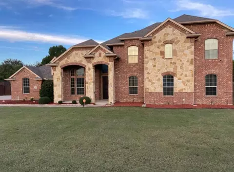 5162 Carlton Pkwy, Waxahachie, TX 75165