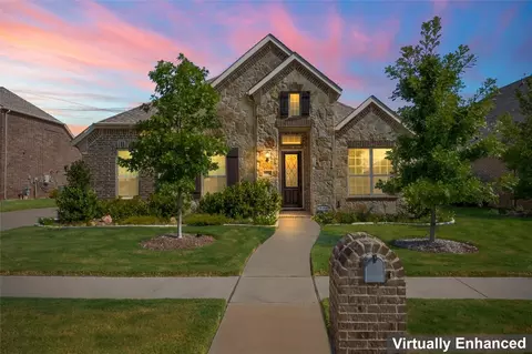 8021 Shadow Wood Dr, North Richland Hills, TX 76182