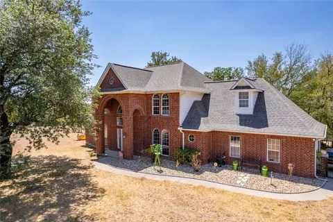 1031 Diamond Oaks Rd, Stephenville, TX 76401