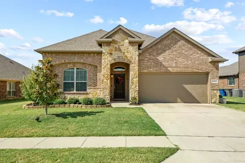 3409 Thunder Dr, Sachse, TX 75048