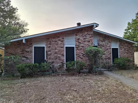 7219 Lost Canyon Dr, Dallas, TX 75249