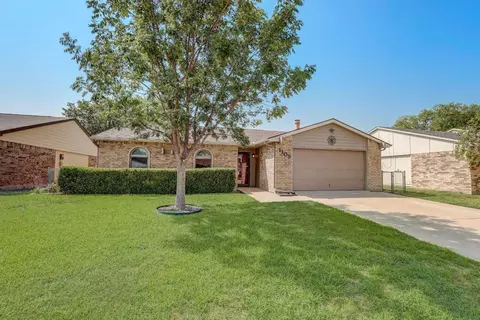 1109 Fort Scott Trl, Grand Prairie, TX 75052