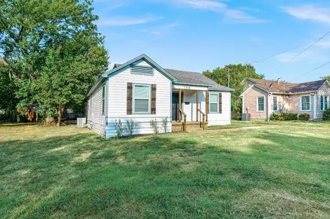 1810 N Woods St, Sherman, TX 75092