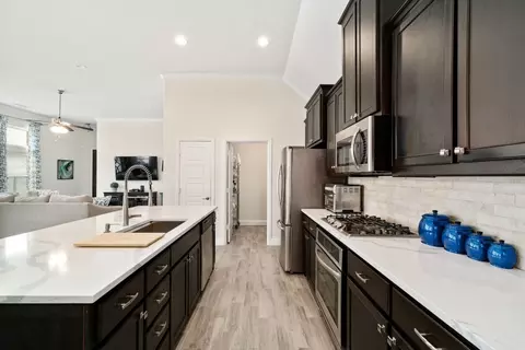 924 10th St, Argyle, TX 76226 photo 7