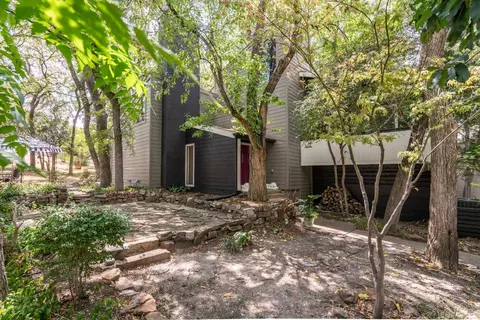 914 Easton Pl, Dallas, TX 75218