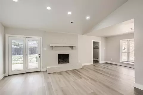 2025 Glencrest Ln, Garland, TX 75040