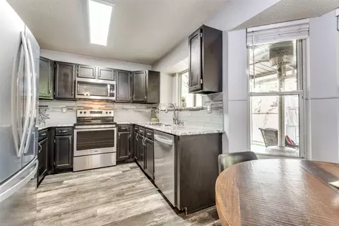 1434 Mockingbird Dr, Grapevine, TX 76051 photo 7