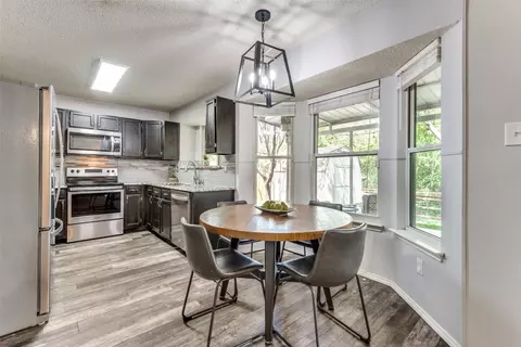 1434 Mockingbird Dr, Grapevine, TX 76051 photo 11