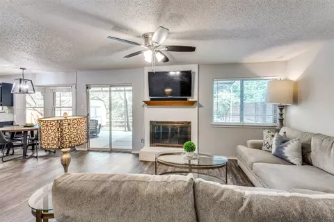 1434 Mockingbird Dr, Grapevine, TX 76051 photo 10