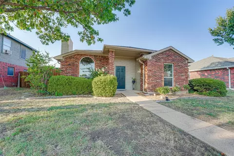 3017 Scott Dr, Sachse, TX 75048