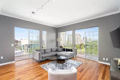 3225 Turtle Creek Blvd #1048, Dallas, TX 75219
