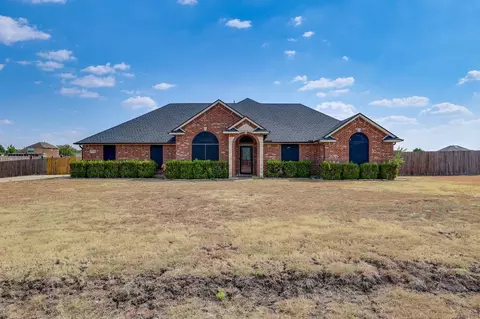 5630 Deerfield Ln, Midlothian, TX 76065