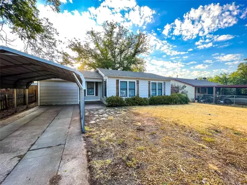 1106 N Avenue L, Haskell, TX 79521 photo 2