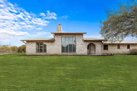 1861 Lakefront Dr, Aledo, TX 76008