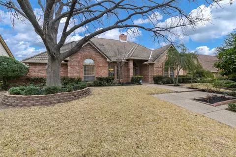 919 Wellington Dr, Duncanville, TX 75137