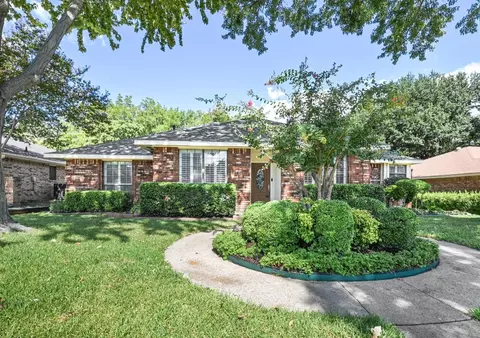 3917 Tobin Trl, Rowlett, TX 75088 photo 2