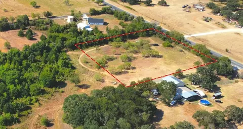 2460 Cr 312, Cleburne, TX 76031