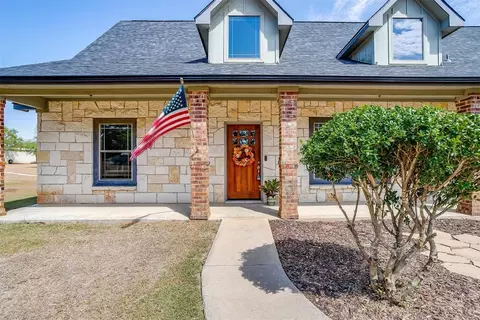 799 Highland Rd, Springtown, TX 76082