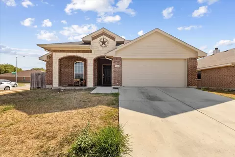 1248 Camden Yard Dr, Burleson, TX 76028