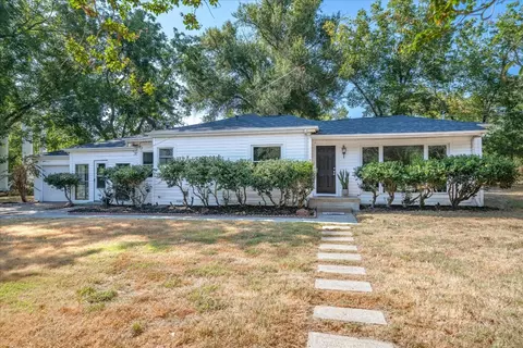 101 Brandon St, Edgewood, TX 75117