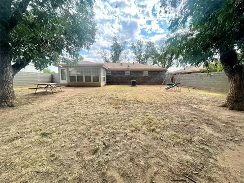 1403 N Avenue I, Haskell, TX 79521 photo 23