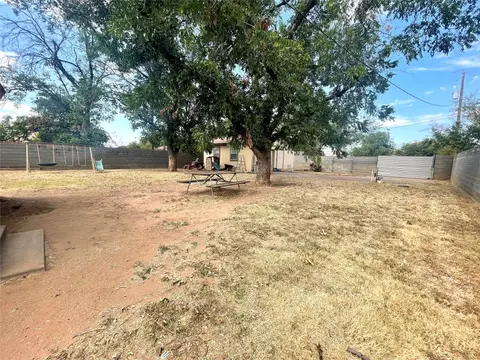 1403 N Avenue I, Haskell, TX 79521 photo 20