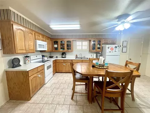 1403 N Avenue I, Haskell, TX 79521 photo 6