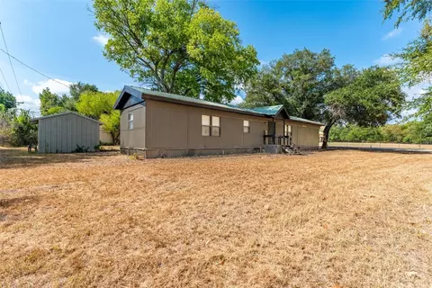 2100 High View Cir, Tool, TX 75143 photo 2