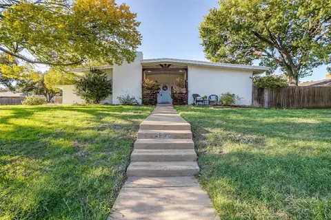 5736 Wedgmont Cir N, Fort Worth, TX 76133