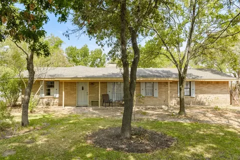 306 Fm 1493, Waxahachie, TX 75167