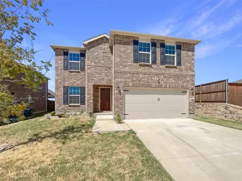 1429 Trace Dr, Aubrey, TX 76227