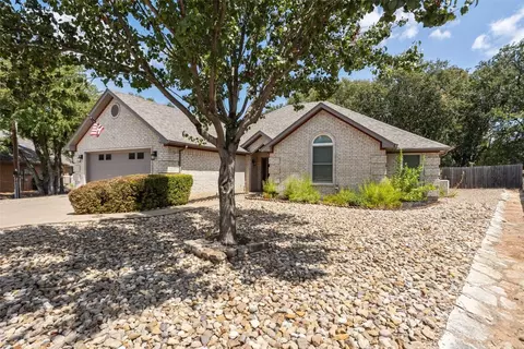 5411 Cortez Dr, Granbury, TX 76049