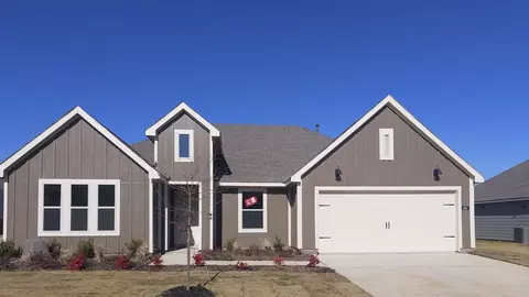 804 Buttercup Dr, Pilot Point, TX 76258