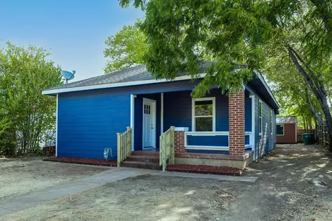 505 Ernest St, Fort Worth, TX 76105