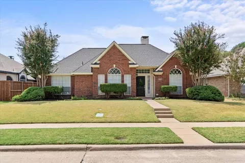 8391 Hidden Spring Dr, Frisco, TX 75034