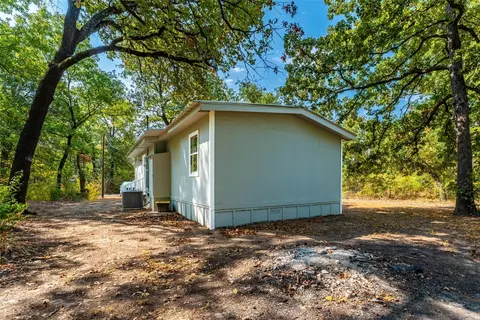 905 Regal Dr, Tool, TX 75143 photo 23