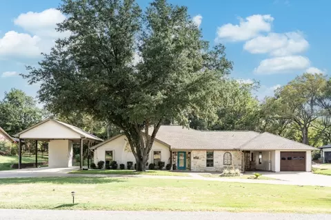10741 Buddy Parker Rd, Kemp, TX 75143