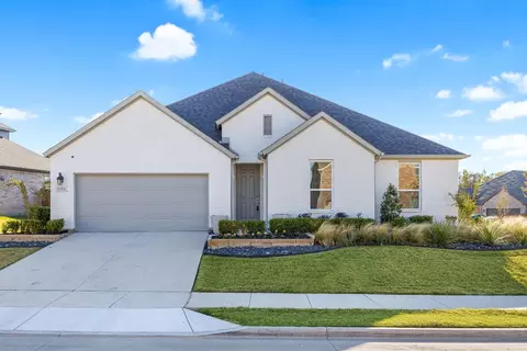 1512 Lake Grove Dr, Little Elm, TX 75068