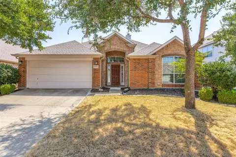 2793 Coyote Trl, Little Elm, TX 75068