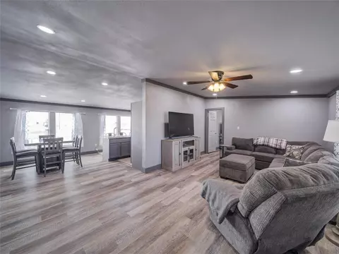 4044 Dee Dr, Terrell, TX 75160 photo 8