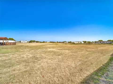 4044 Dee Dr, Terrell, TX 75160 photo 38