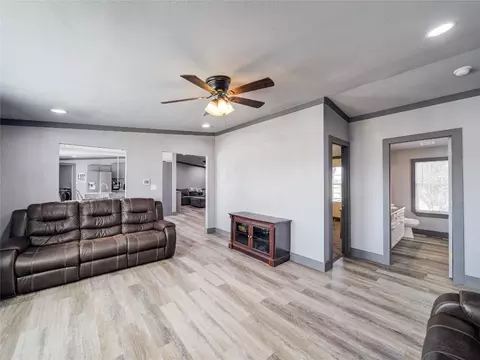 4044 Dee Dr, Terrell, TX 75160 photo 11