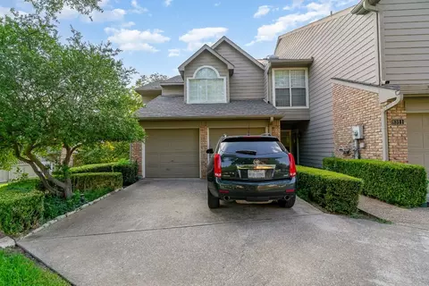 8307 Coppertowne Ct, Dallas, TX 75243