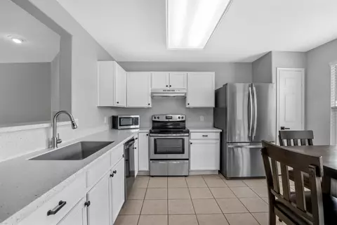 7012 Planters Row Dr, Mckinney, TX 75070